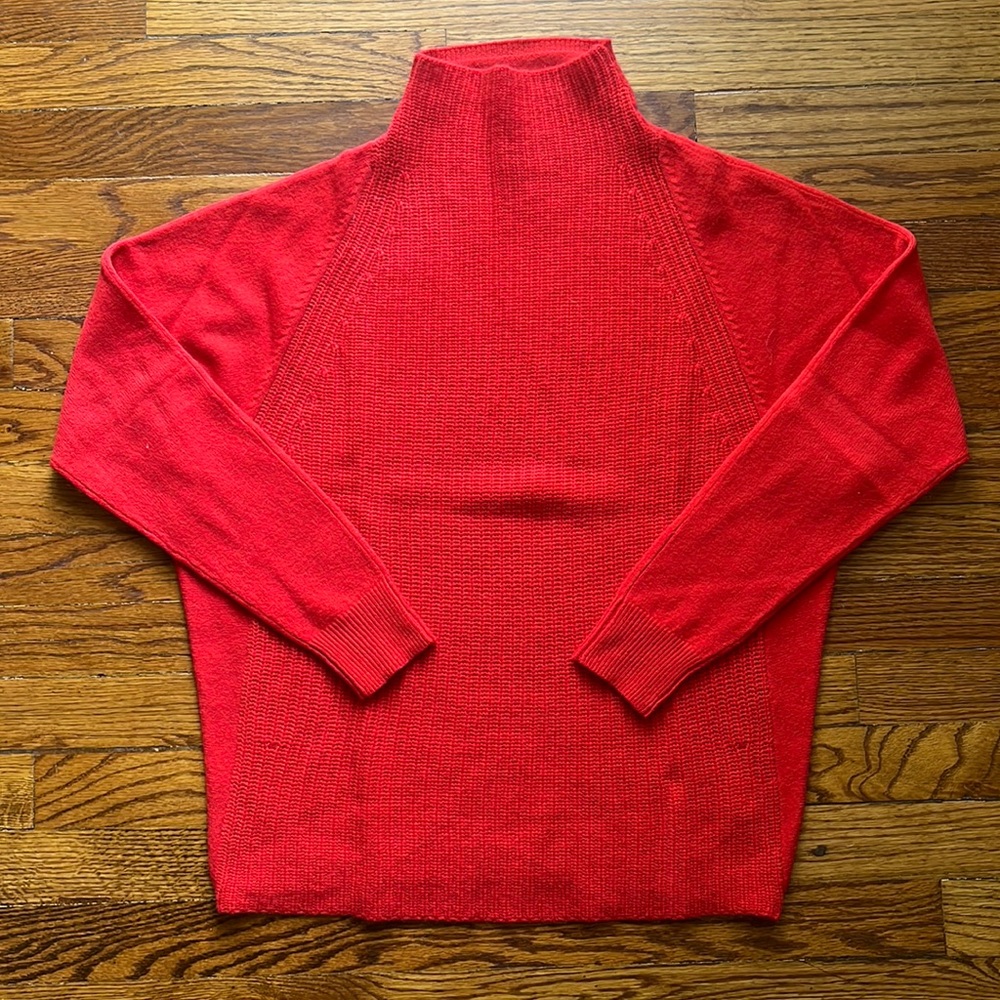 Tahari Pure Luxe 100% Cashmere Sweater